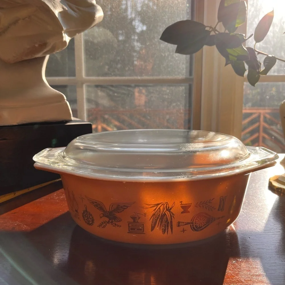 Pyrex Early American 045 Oval Casserole Dish